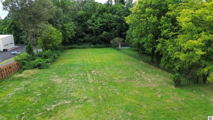 252 Alben Barkley Dr., Paducah, KY 42001 - Image #2