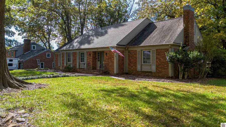 201 Maxfield Dr, Paducah, KY 42001 - Image #3