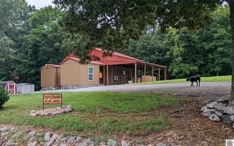 22 Daniels Drive, Gilbertsville, KY 42044 - Image #2