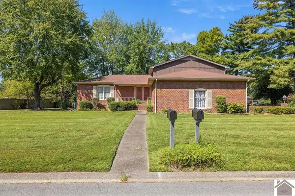 1000 Westgate Dr, Murray, KY 42071