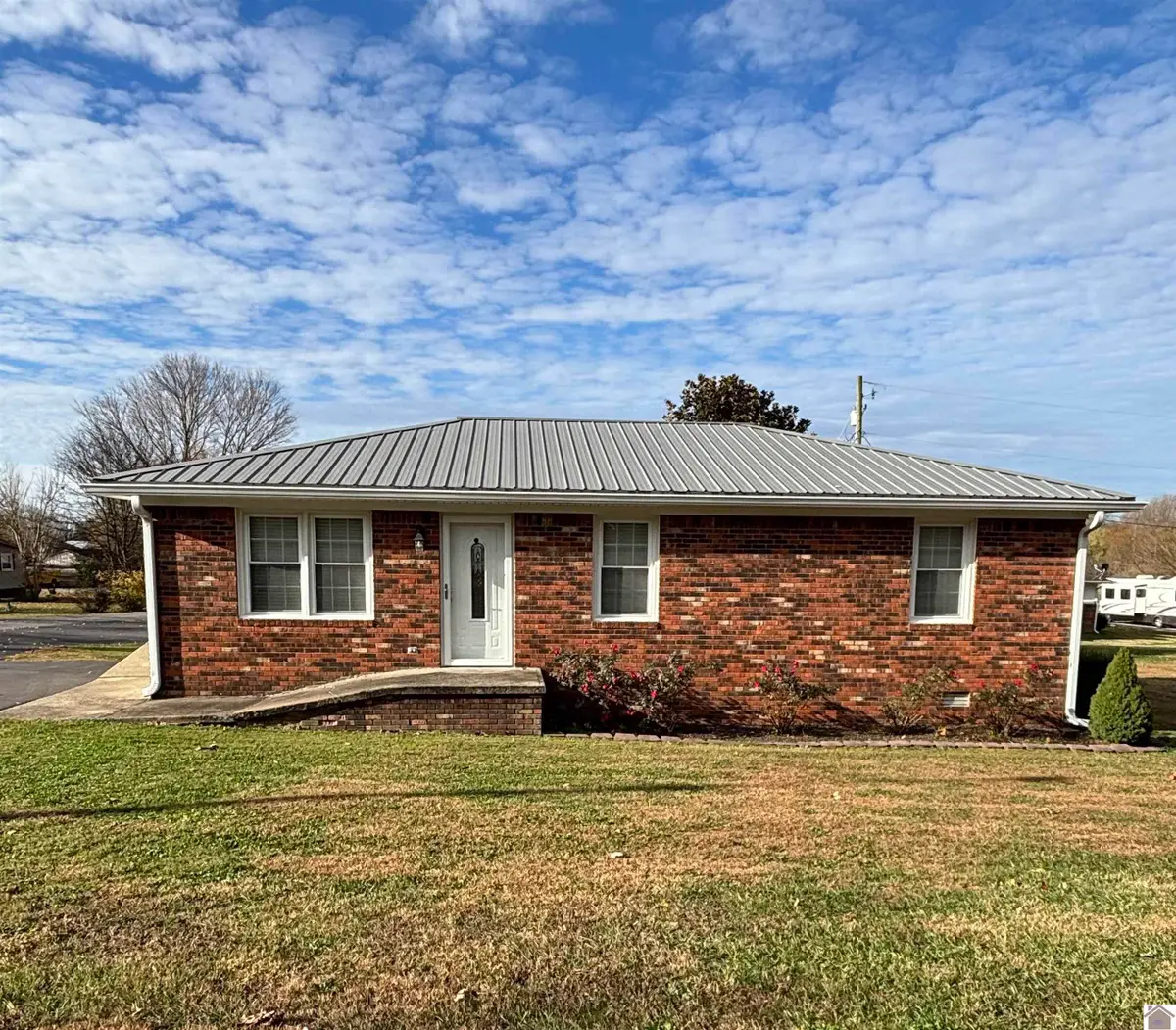 204 Charlotte St, Salem, KY 42078 - Image #1