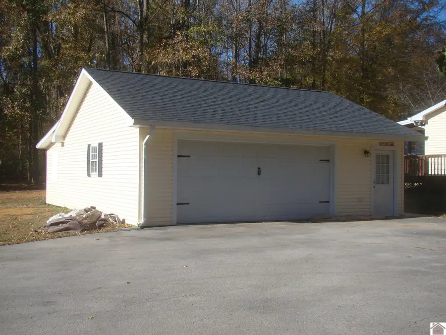 1910 Goose Hollow Road, Cadiz, KY 42211 - Image #2