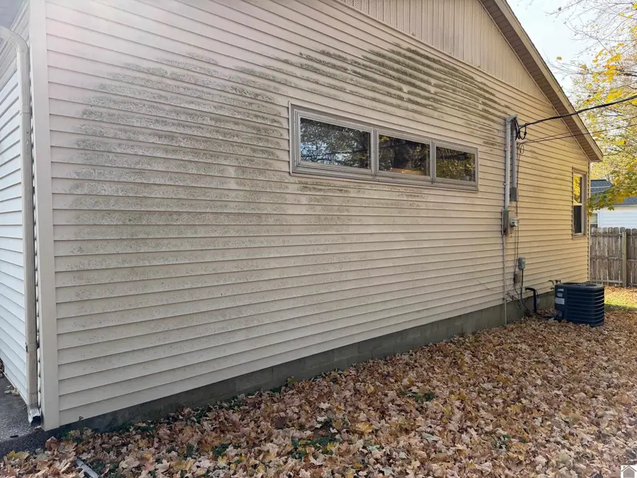 154 Iroquois Drive, Paducah, KY 42001 - Image #2