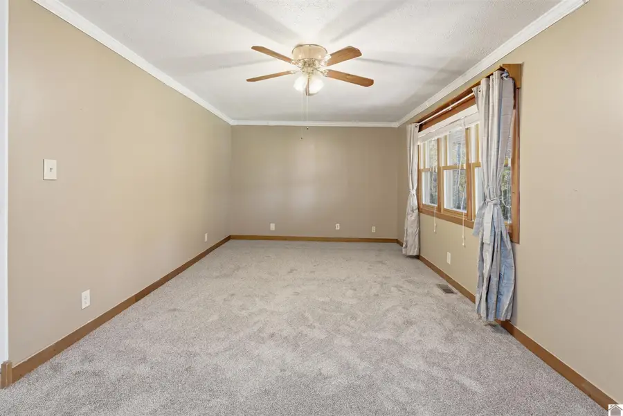 160 Shine Lane, Cadiz, KY 42211 - Image #3