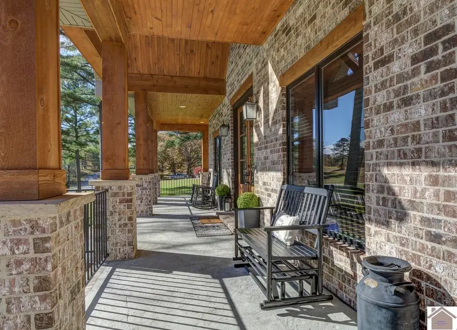 117 Pine View Dr, Benton, KY 42025 - Image #3