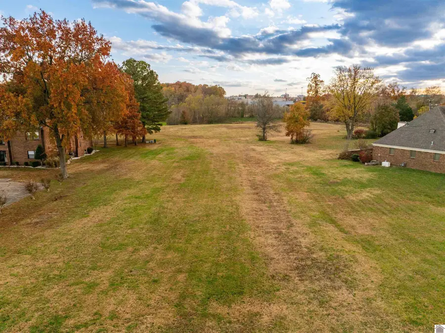 000 Southwood Drive, Murray, KY 42071 - Image #2