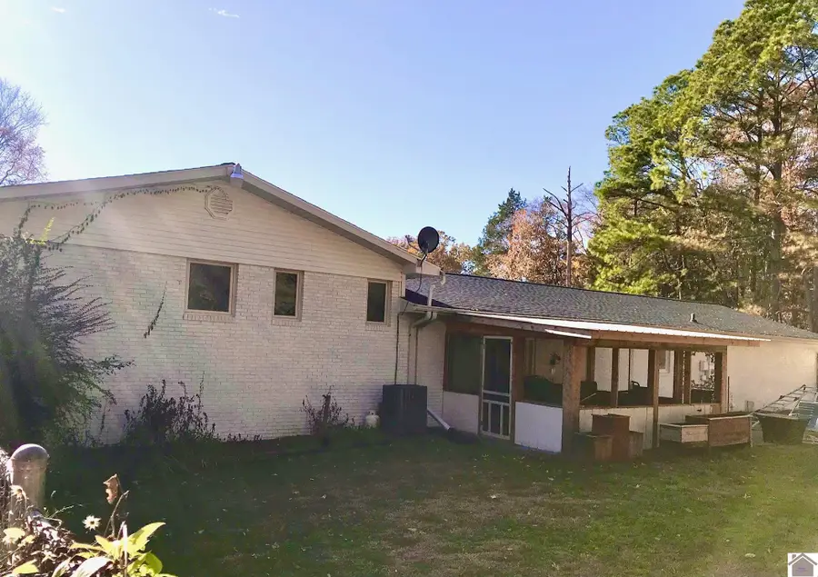 588 Bay Lane, Cadiz, KY 42211 - Image #2