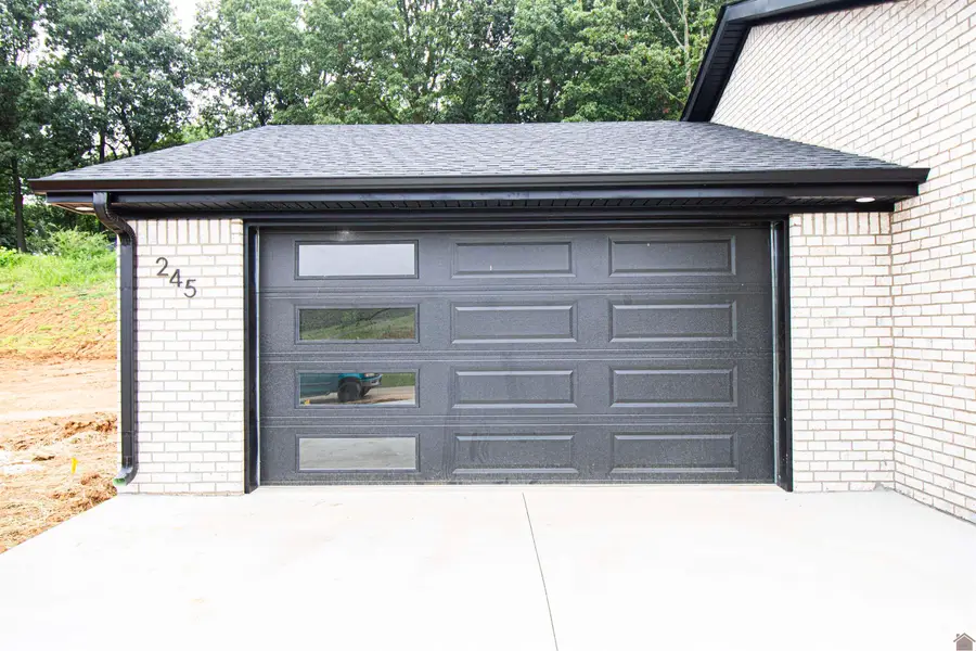 135 Clover Crescent, Paducah, KY 42003 - Image #2