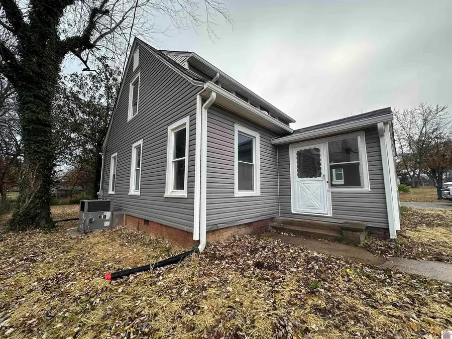 613 Madisonville Street, Princeton, KY 42445 - Image #2