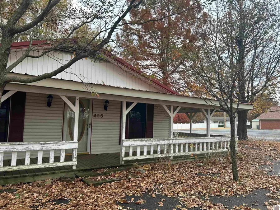 495 S Sutton Lane, Mayfield, KY 42066 - Image #3