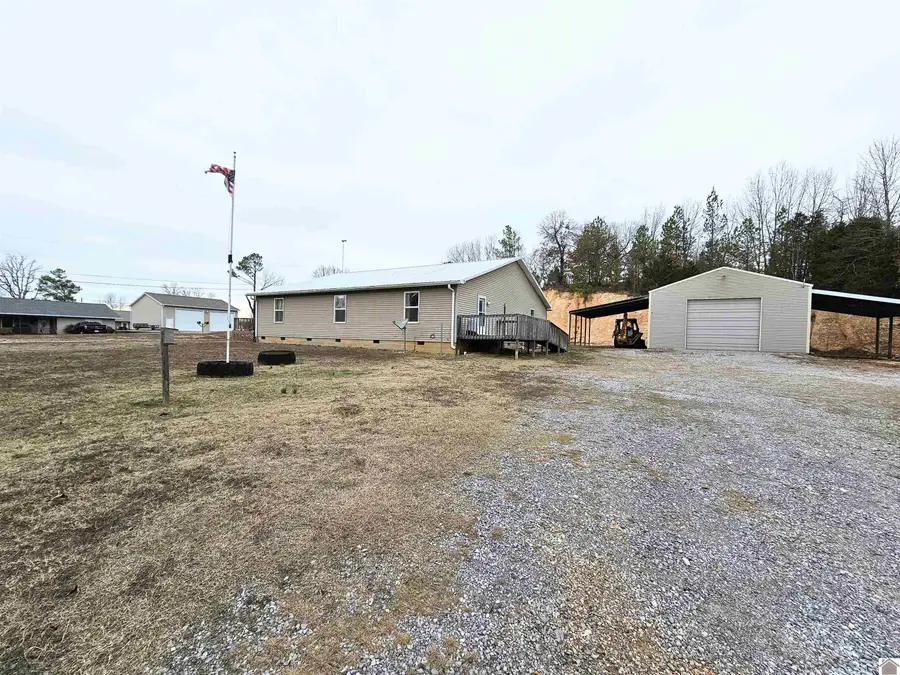 218 Mountain Rd, Grand Rivers, KY 42045 - Image #2