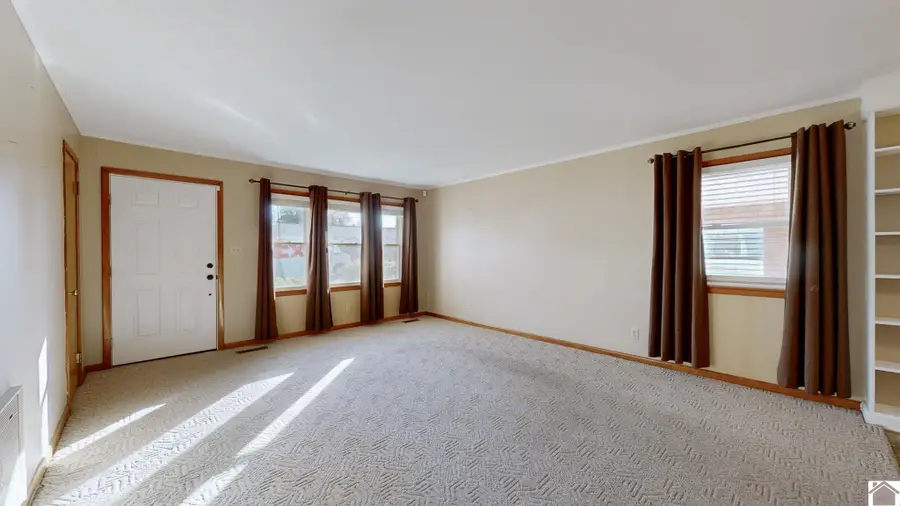 209 E 20th Street, Benton, KY 42025 - Image #3