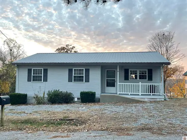 8 Edgewater Drive, Cadiz, KY 42211