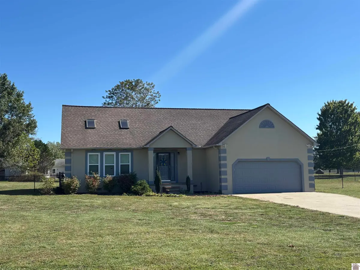 118 Stonecrest Dr, Almo, KY 42020 - Image #1