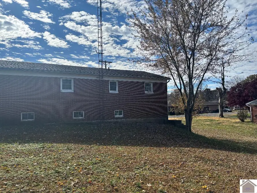 507 Barger, Mayfield, KY 42066 - Image #3