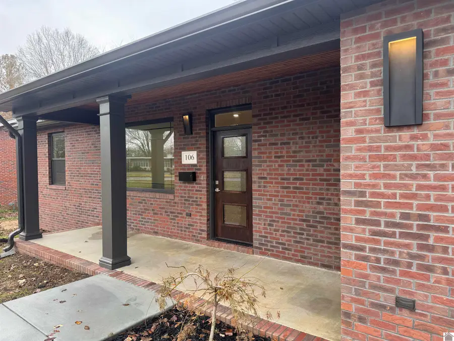 106 S Broach Ave, Murray, KY 42071 - Image #3