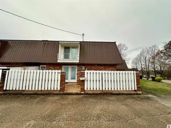 67 Country Club Dr Apt No 9, Calvert City, KY 42029