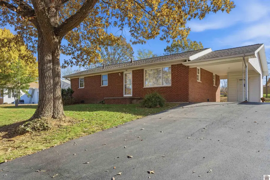 771 Chestnut Street, Calvert City, KY 42029 - Image #2