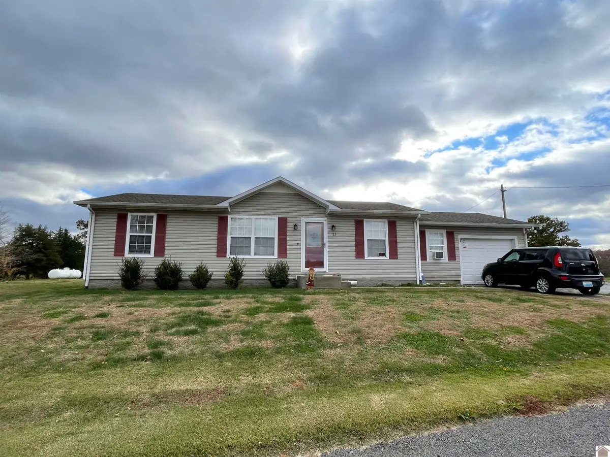 123 El Camino Real Drive, Cadiz, KY 42211 - Image #1