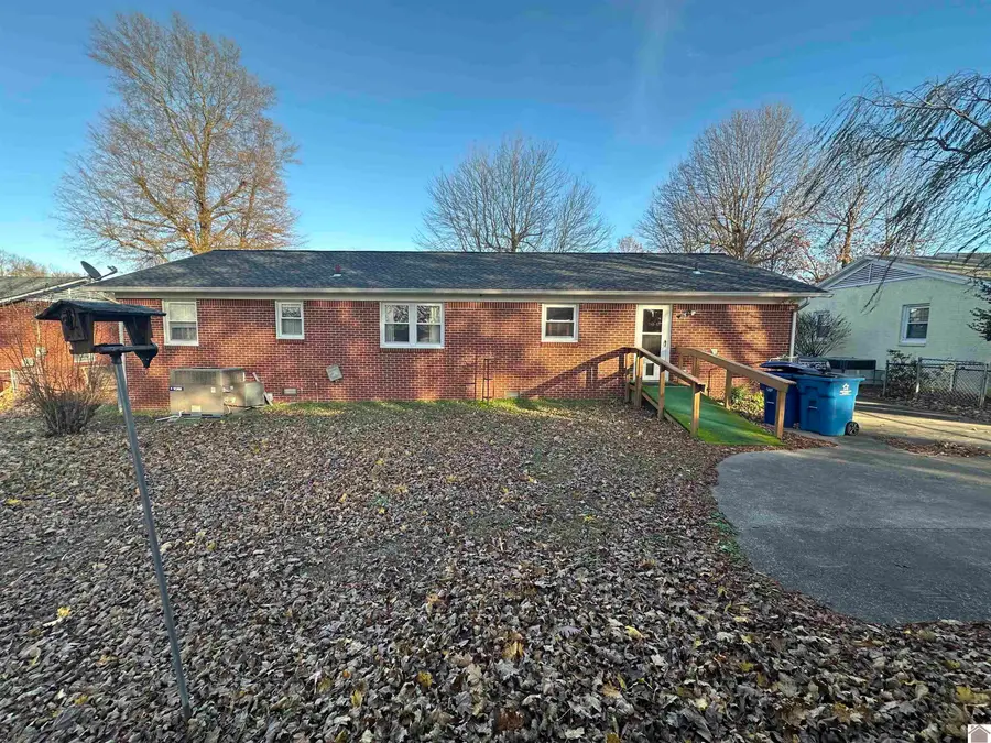 127 Bel Aire, Mayfield, KY 42066 - Image #2