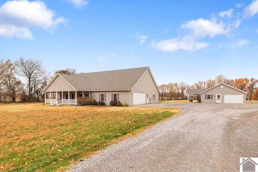 720 Jim Ireland Rd, Barlow, KY 42024 - Image #2