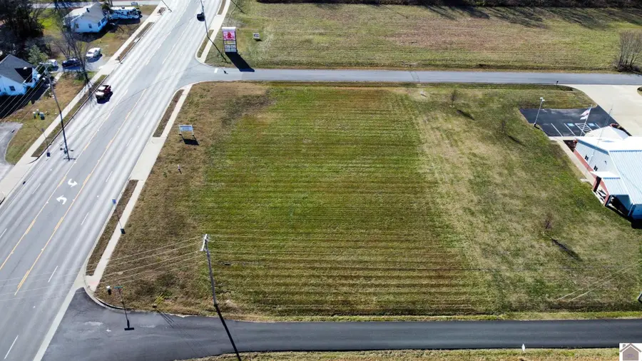 5245 Enterprise Drive, Paducah, KY 42001 - Image #3