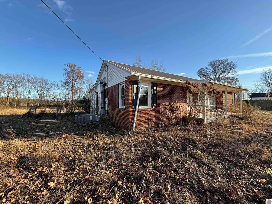 82 Ingleside Road, Kevil, KY 42053 - Image #3