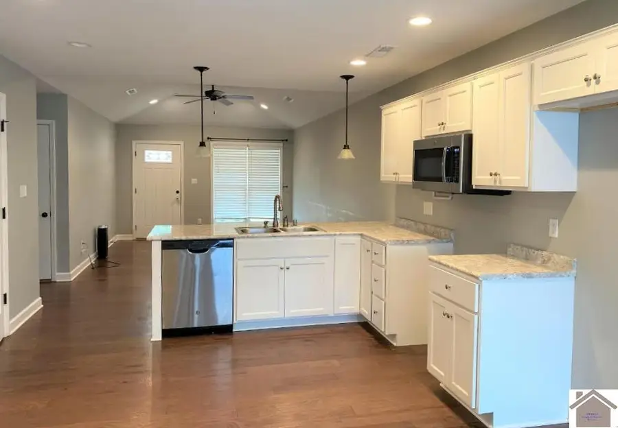 65 Wharton Rd, Cadiz, KY 42211 - Image #2