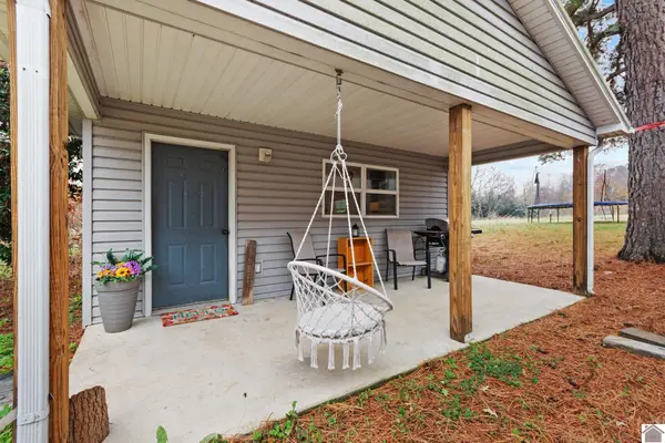 8475 Old Mayfield Rd, Boaz, McCracken, KY 42027