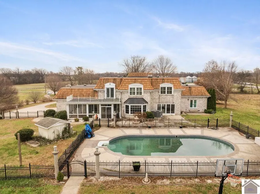 1890 Us Hwy 62, Bardwell, KY 42023 - Image #3