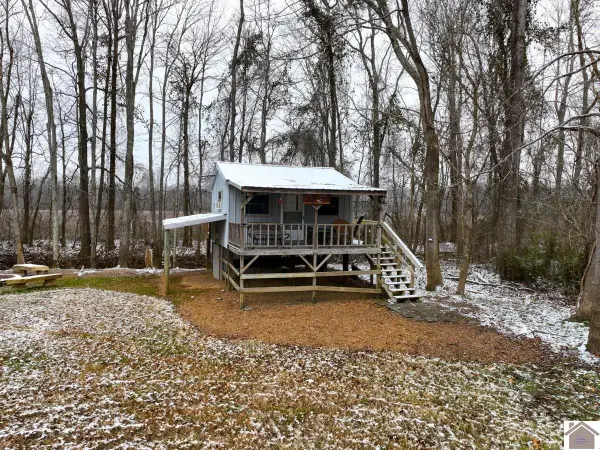 000 Walter Jennings Road, Benton, KY 42025