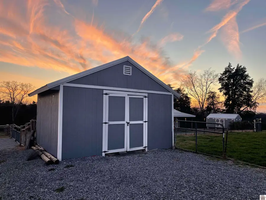 2449 E Adams Mill Road, Cadiz, KY 42211 - Image #3