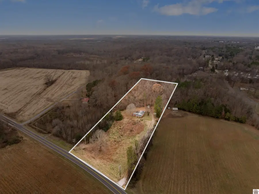 2705 Eggners Ferry Rd, Benton, KY 42025 - Image #2