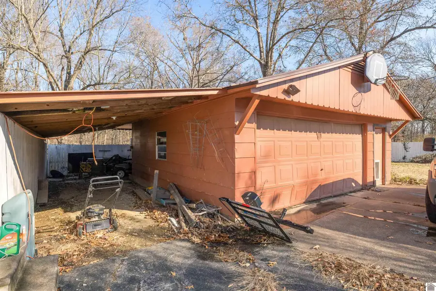 2056 Knob Hill Dr, Paducah, KY 42003 - Image #3