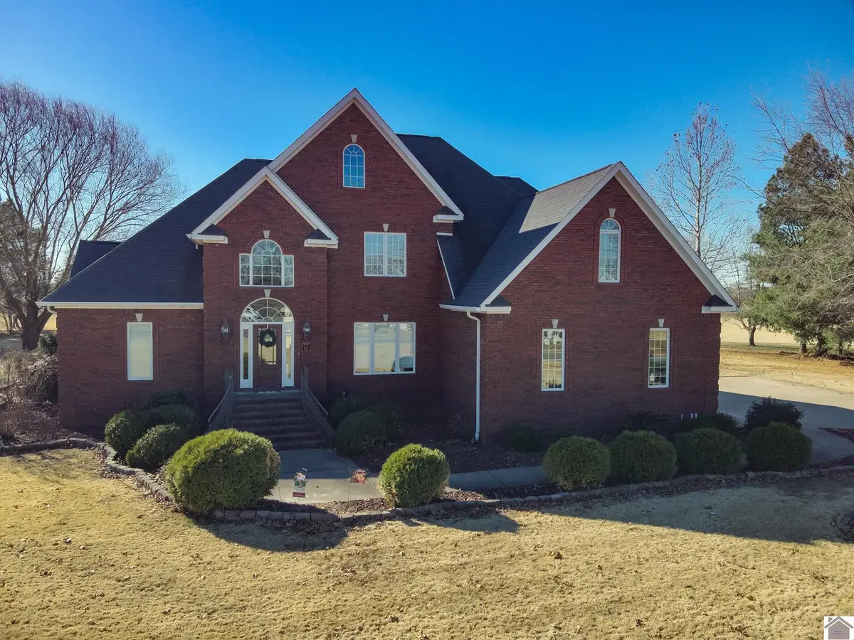 1045 Ashley Drive, Kevil, KY 42053 - Image #1