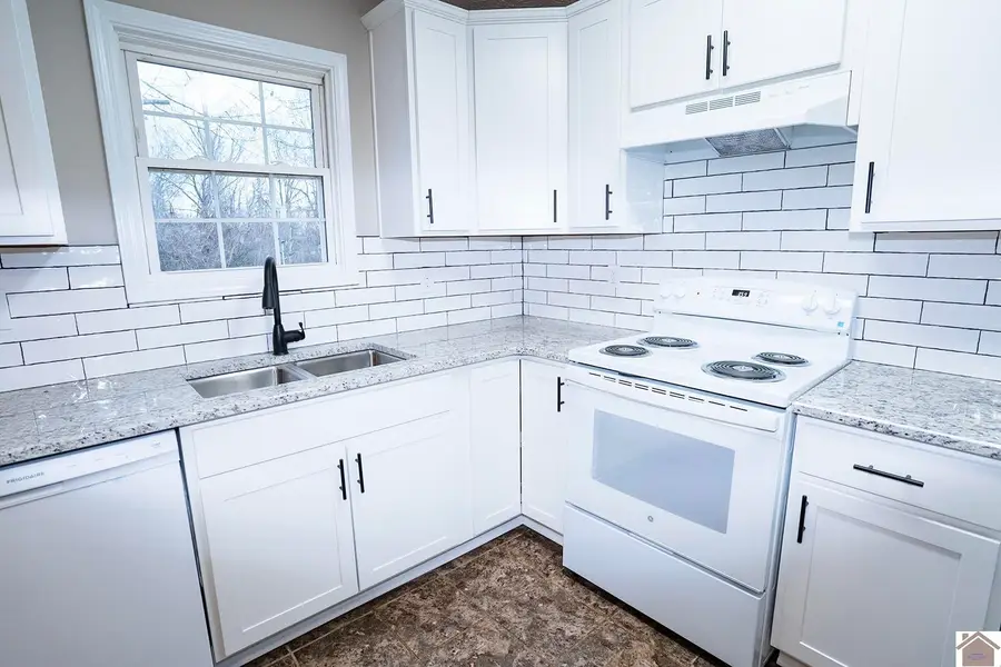 509 Hillview, Cadiz, KY 42211 - Image #3