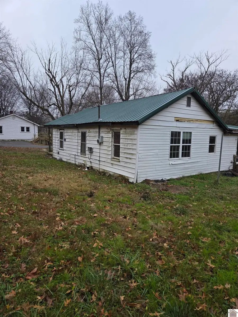 514 Pine Avenue, Calvert City, KY 42029 - Image #2