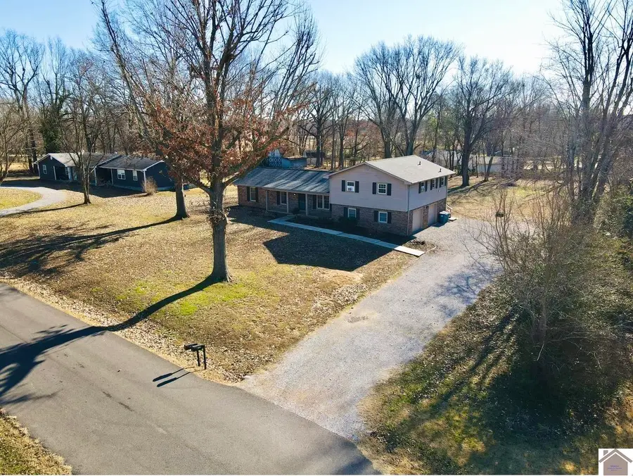 5822 Kathy Dr, Paducah, KY 42003 - Image #3