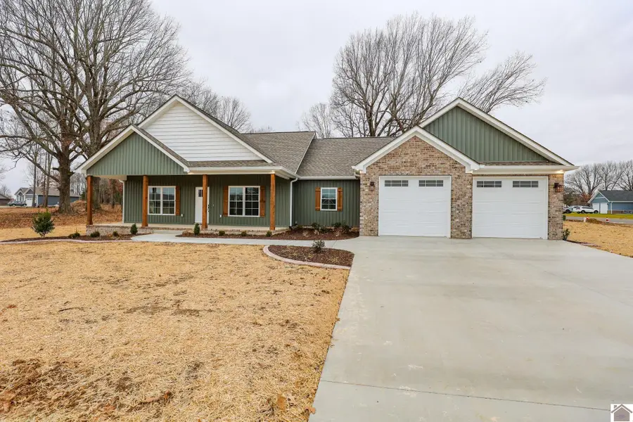 261 Ayly Estates Drive, Mayfield, KY 42066 - Image #2