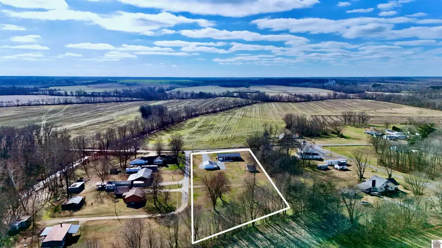 642 E 1748, Mayfield, KY 42066 - Image #3