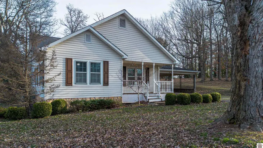 130 Nolan Dr, Paducah, KY 42003 - Image #2