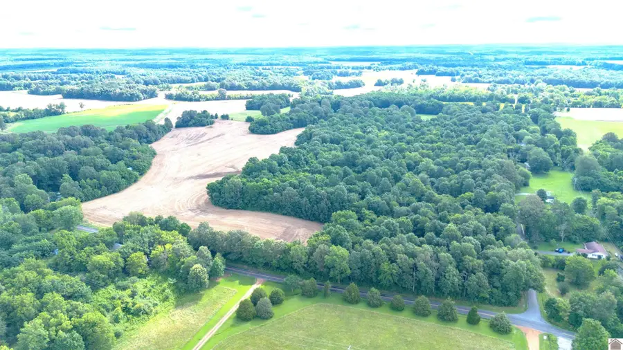 8950 Old Mayfield Road, Boaz, KY 42027 - Image #2