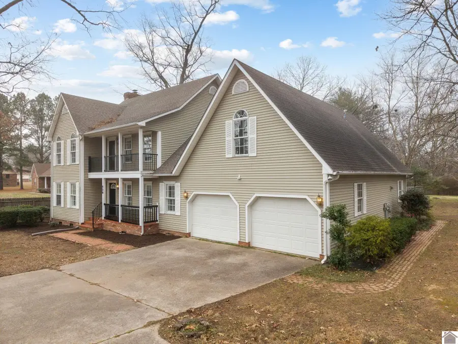 538 S Robertson Road, Murray, KY 42071 - Image #2