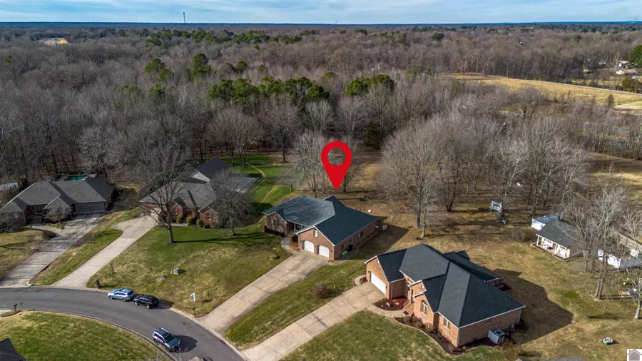 245 Stonecreek Place, Paducah, KY 42003 - Image #3