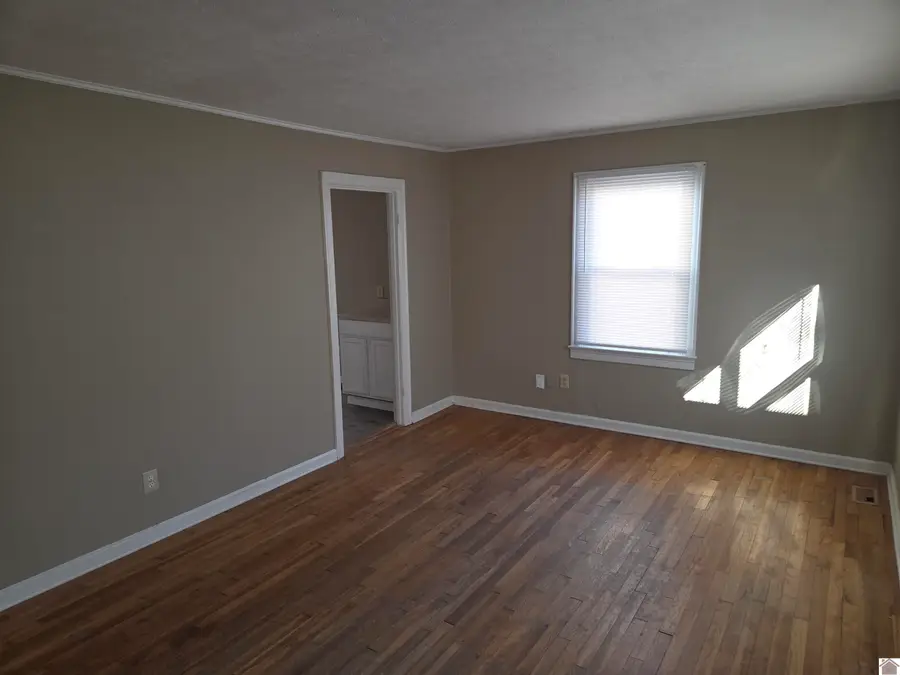 915 N 25th Street, Paducah, KY 42001 - Image #2