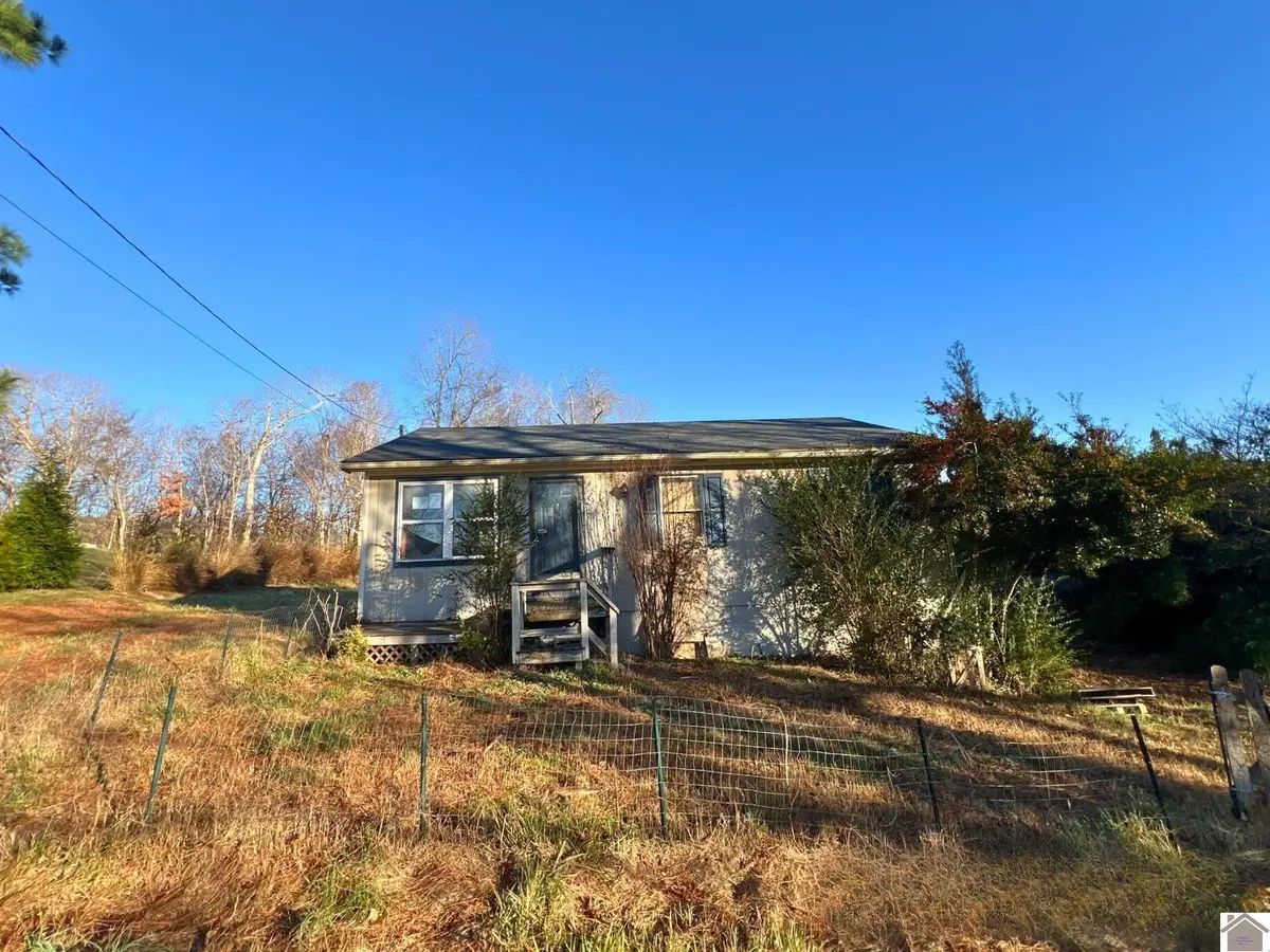 62 Pace Ln, Hardin, KY 42048 - Image #1