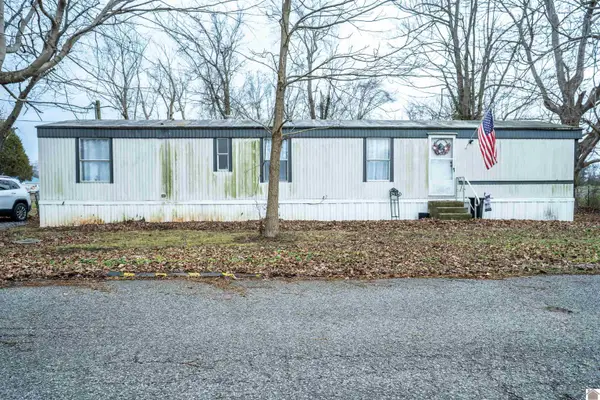 115 W Graham St, Fredonia, KY 42411