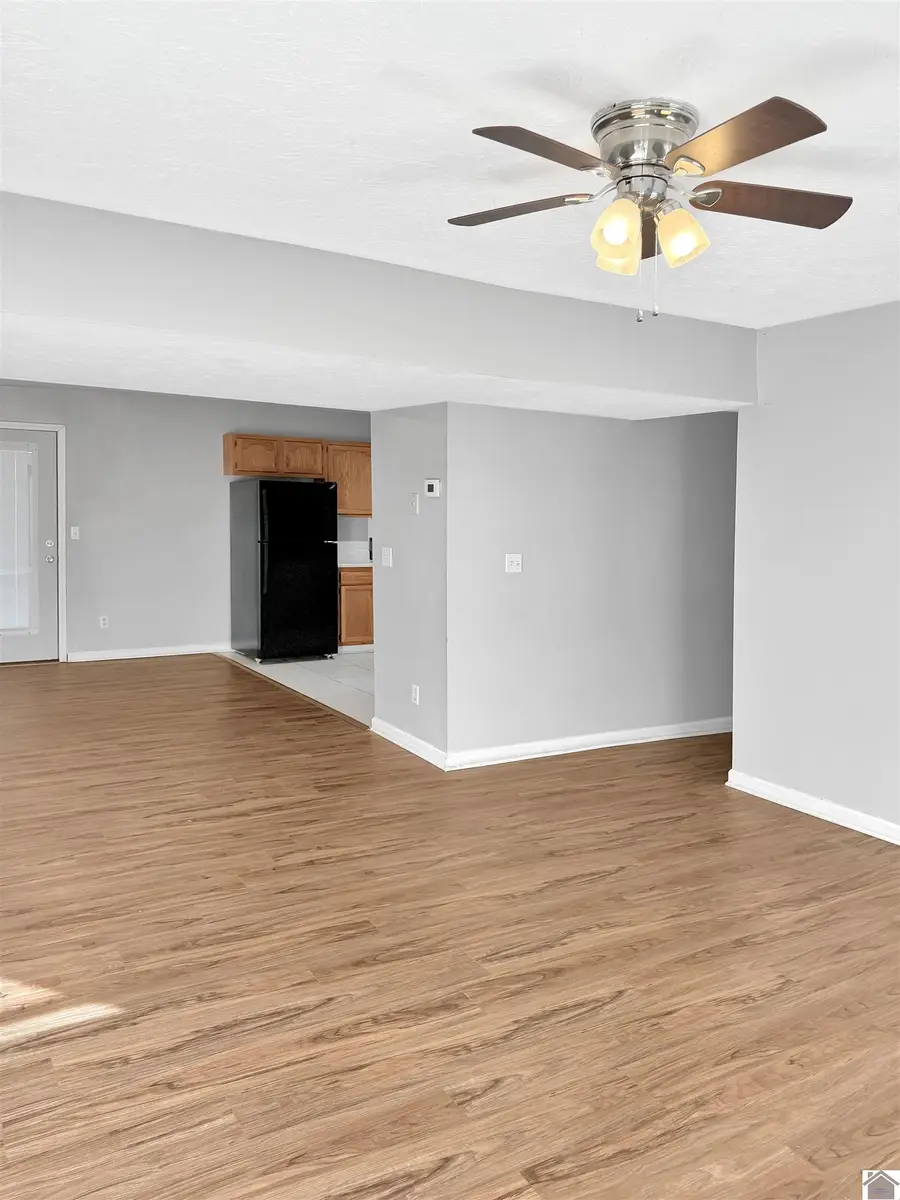 1404 Diuguid Dr, Murray, KY 42071 - Image #2