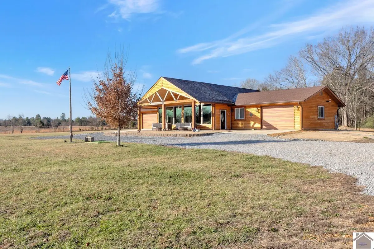 227 Whitetail Ln, Hazel, KY 42049 - Image #1