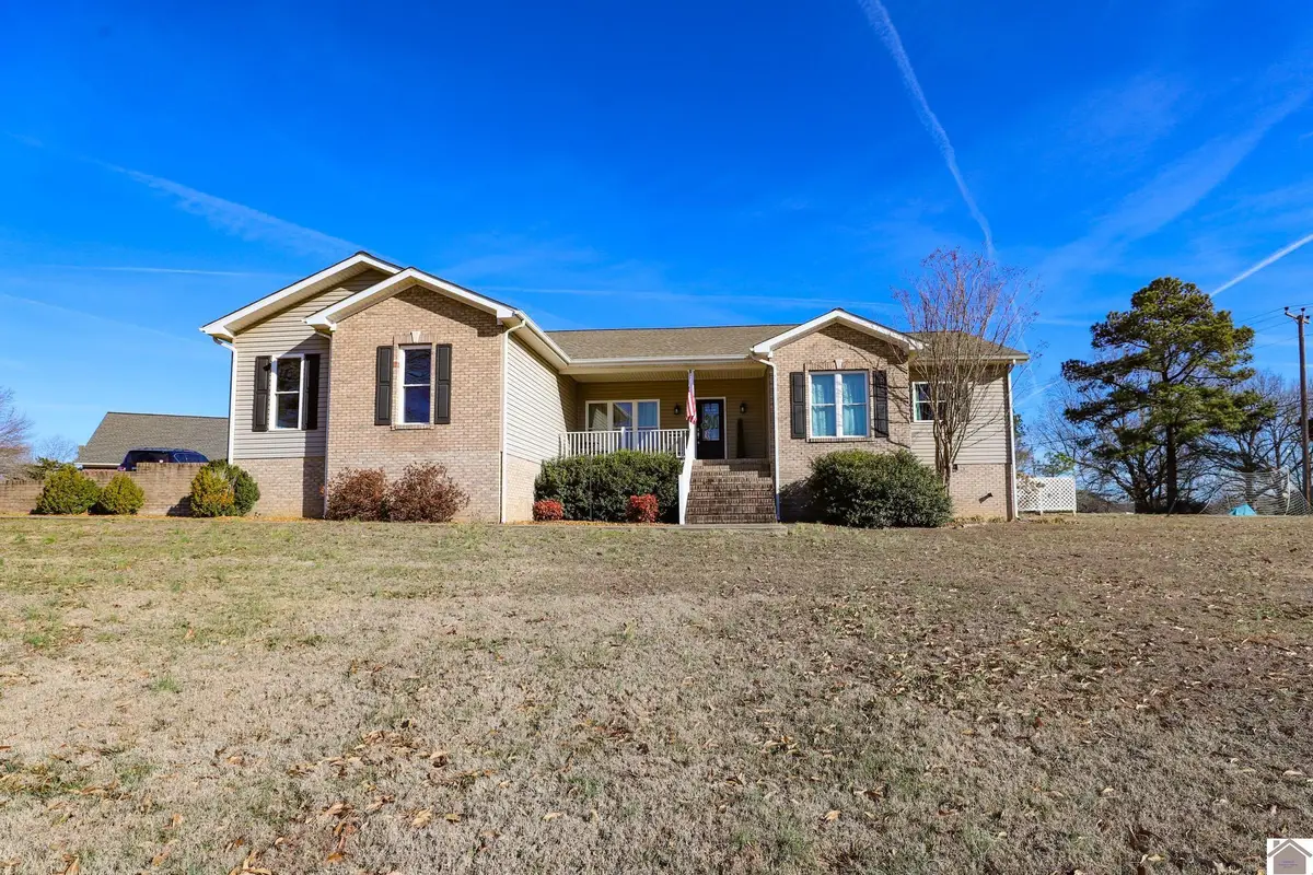 115 Cox Creek Dr, Benton, KY 42025 - #1